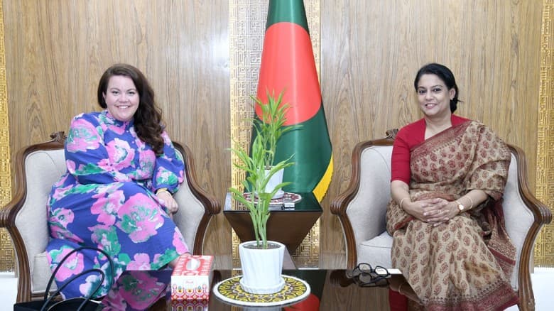 পরিবেশ উপদেষ্টার সঙ্গে নরওয়ের স্টেট সেক্রেটারির বৈঠক