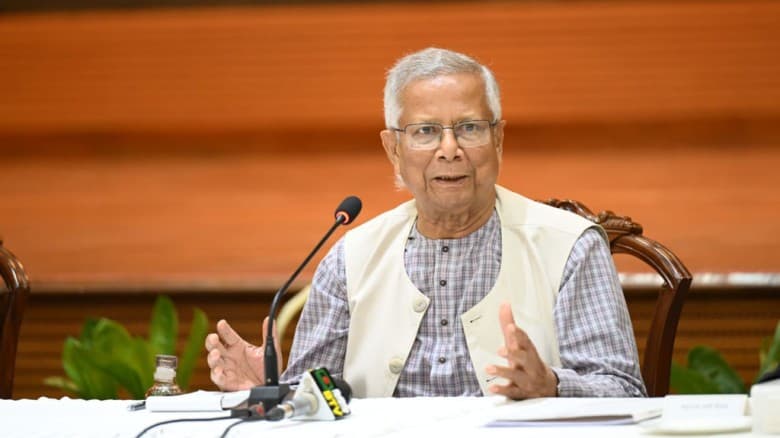 অনেক বিষয়ে আমরা কাছাকাছি, ঐকমত্যের এ সুযোগ যেন না হারাই: প্রধান উপদেষ্টা